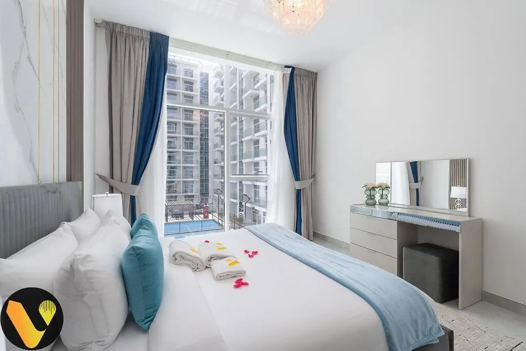 Vogue Elegance At Pearlz Near Metro Apartment Dubai