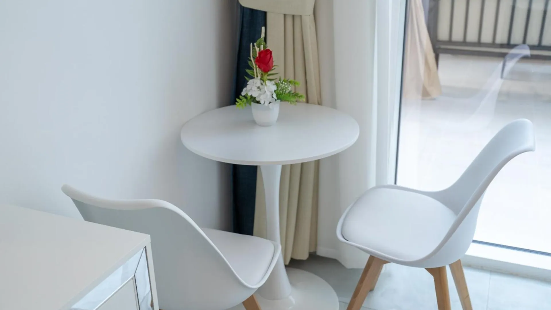 Vogue Elegance At Pearlz Near Metro Apartment Dubai 0*,