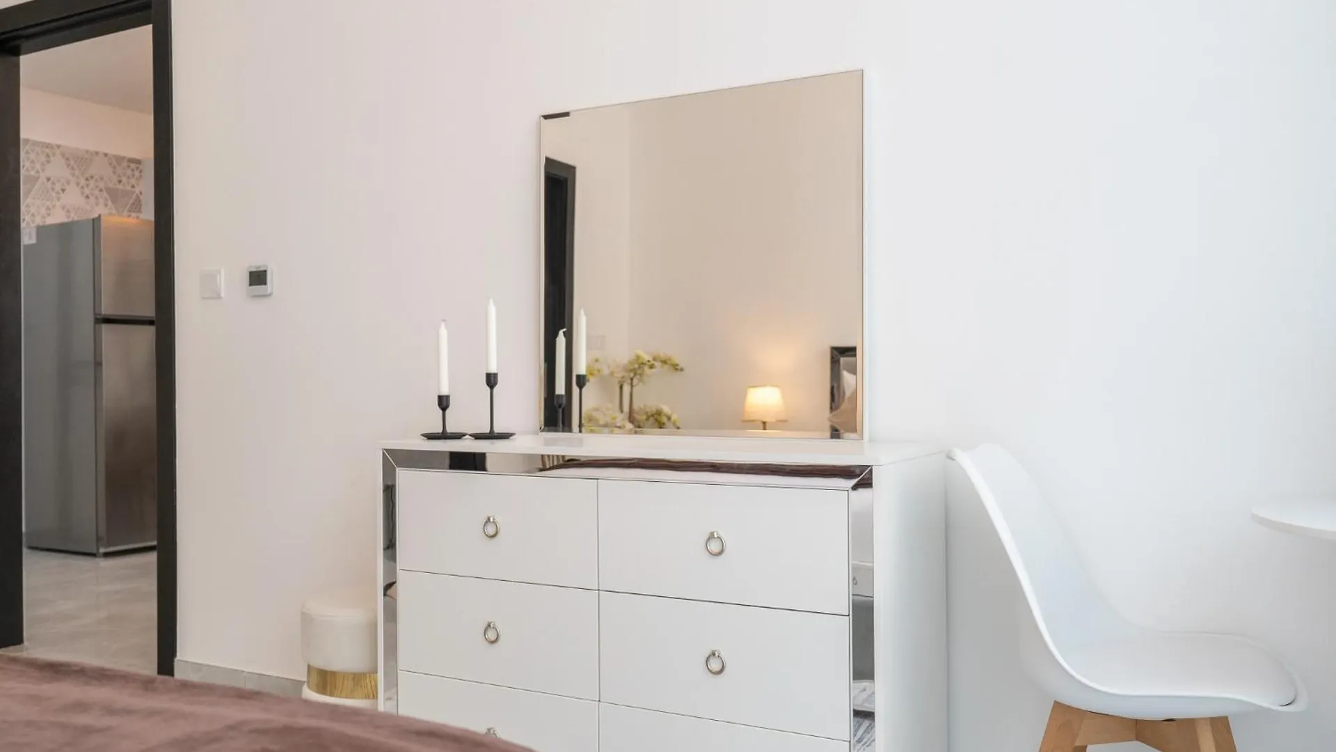Vogue Elegance At Pearlz Near Metro Apartment Dubai 0*,  United Arab Emirates
